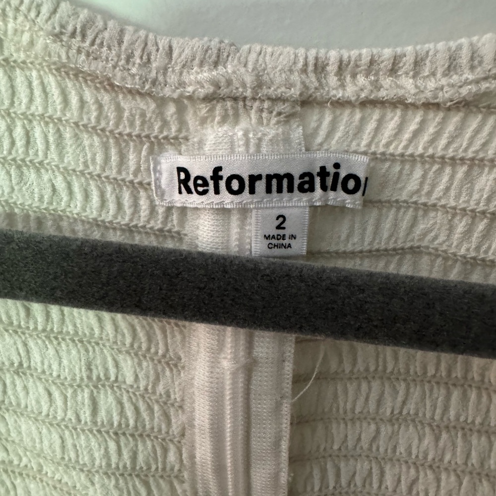 NWT Reformation Delevan top - Picture 5 of 7